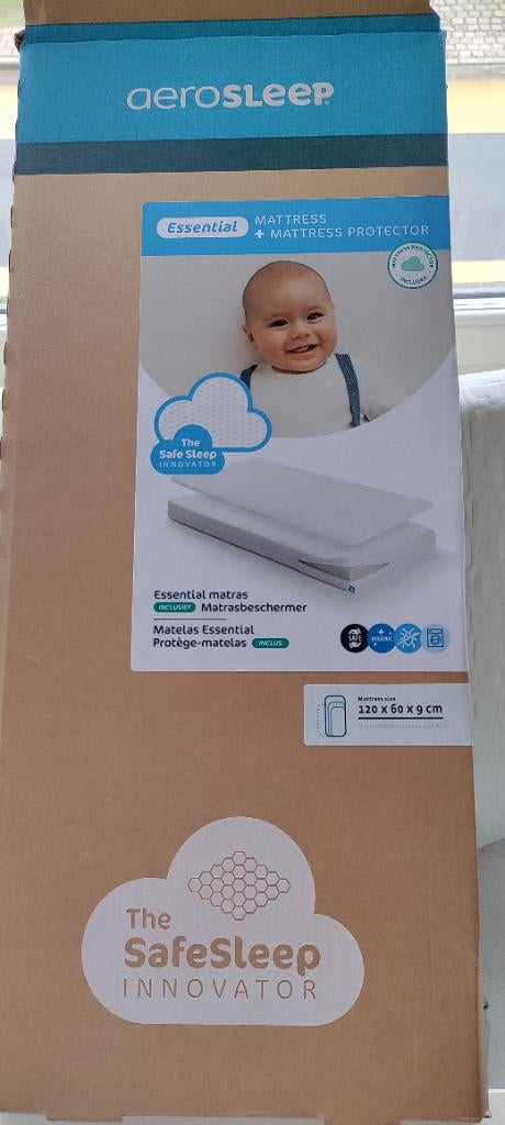 Matras +matrasbeschermer aerosleep +hoezen, Ophalen, Zo goed als nieuw, Ledikant