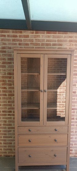 Vitrinekast met glazen deuren + laden, Ophalen, Met deur(en), 50 tot 100 cm, Zo goed als nieuw