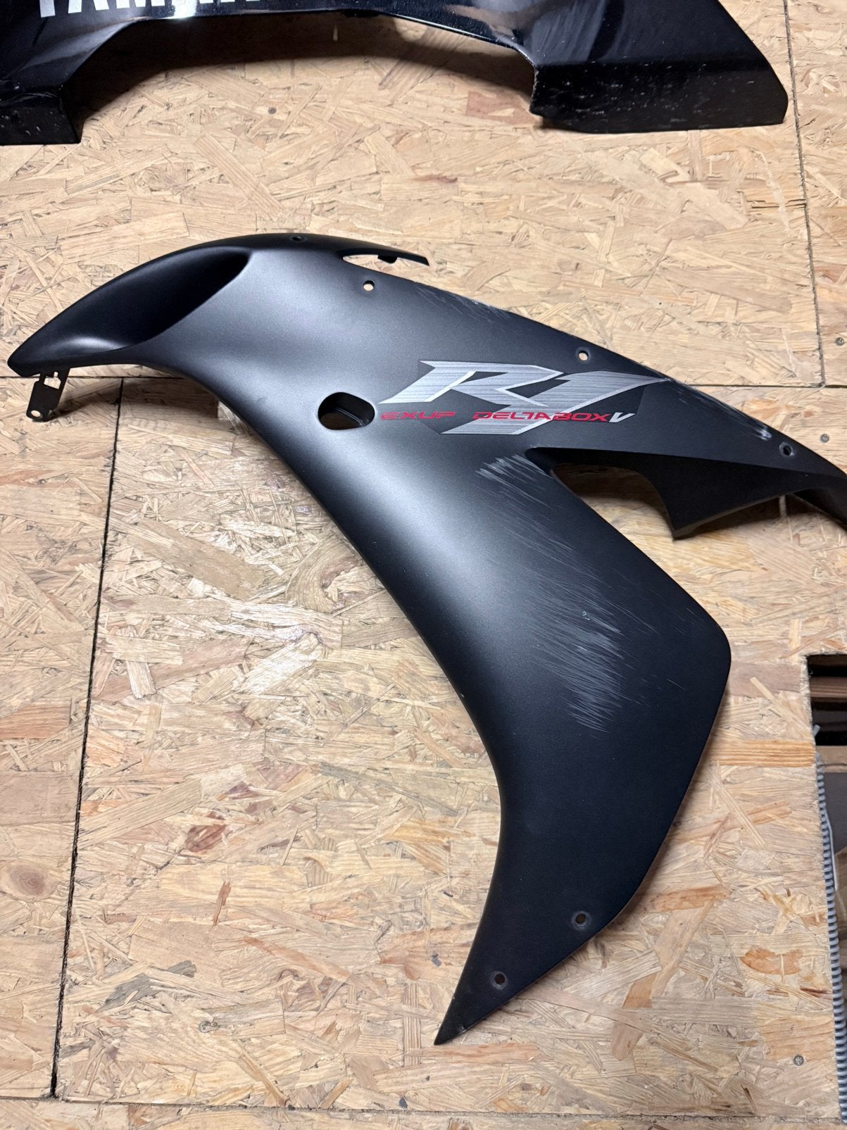 Flanc gauche Yamaha R1 2006 d’origine, Motos, Enlèvement, Utilisé