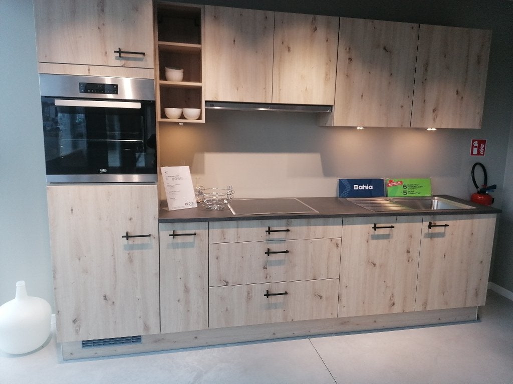 nieuwe licht houten rechte keuken, Huis en Inrichting, Keuken | Complete keukens, Ophalen, Nieuw, Bruin, Enkelwandige keuken