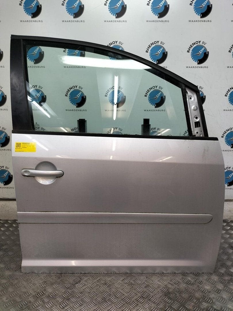 VOLKSWAGEN TOURAN 2.0 TDI Trendline PORTIER RV 2005, Ophalen of Verzenden, Gebruikt, Stiba lid