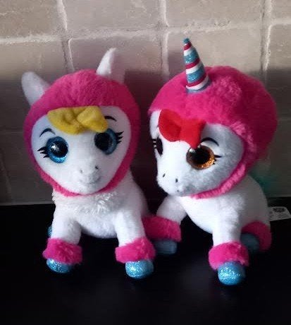 Knuffel pony's K3 dromen met muziek land van de regenboog, Ophalen of Verzenden, Zo goed als nieuw