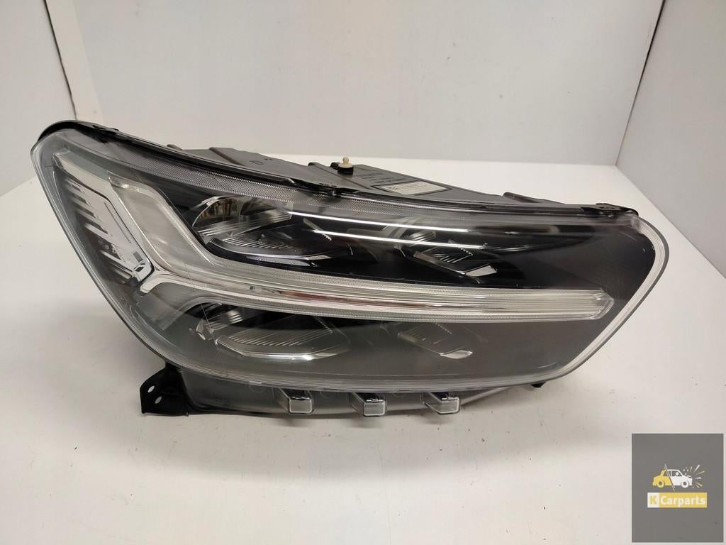 32342525, Phare LED droit pour Volvo XC40 MID, Gunnar Engellaus vag 8
405 31  Gothenburg, SE, Info@volvocars.com, Volvo Car Corporation