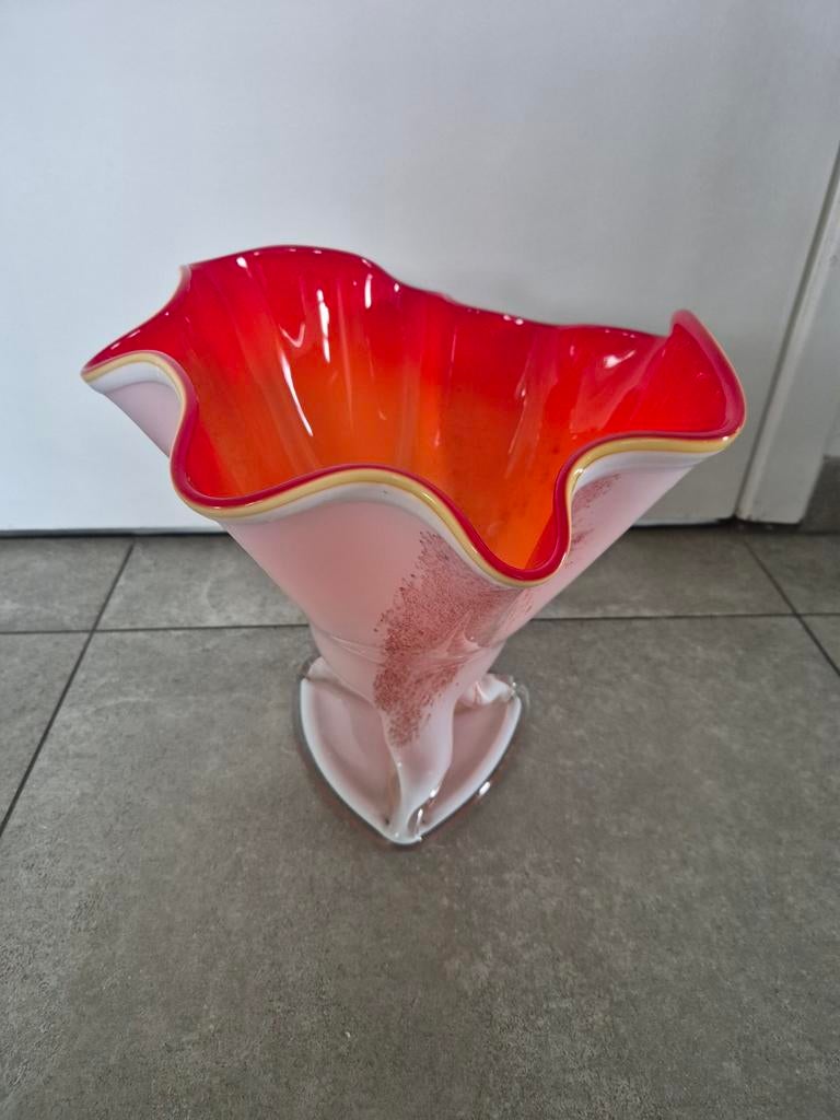 Vintage vaas Murano rood en wit jaren 70 exclusief retro, Enlèvement ou Envoi