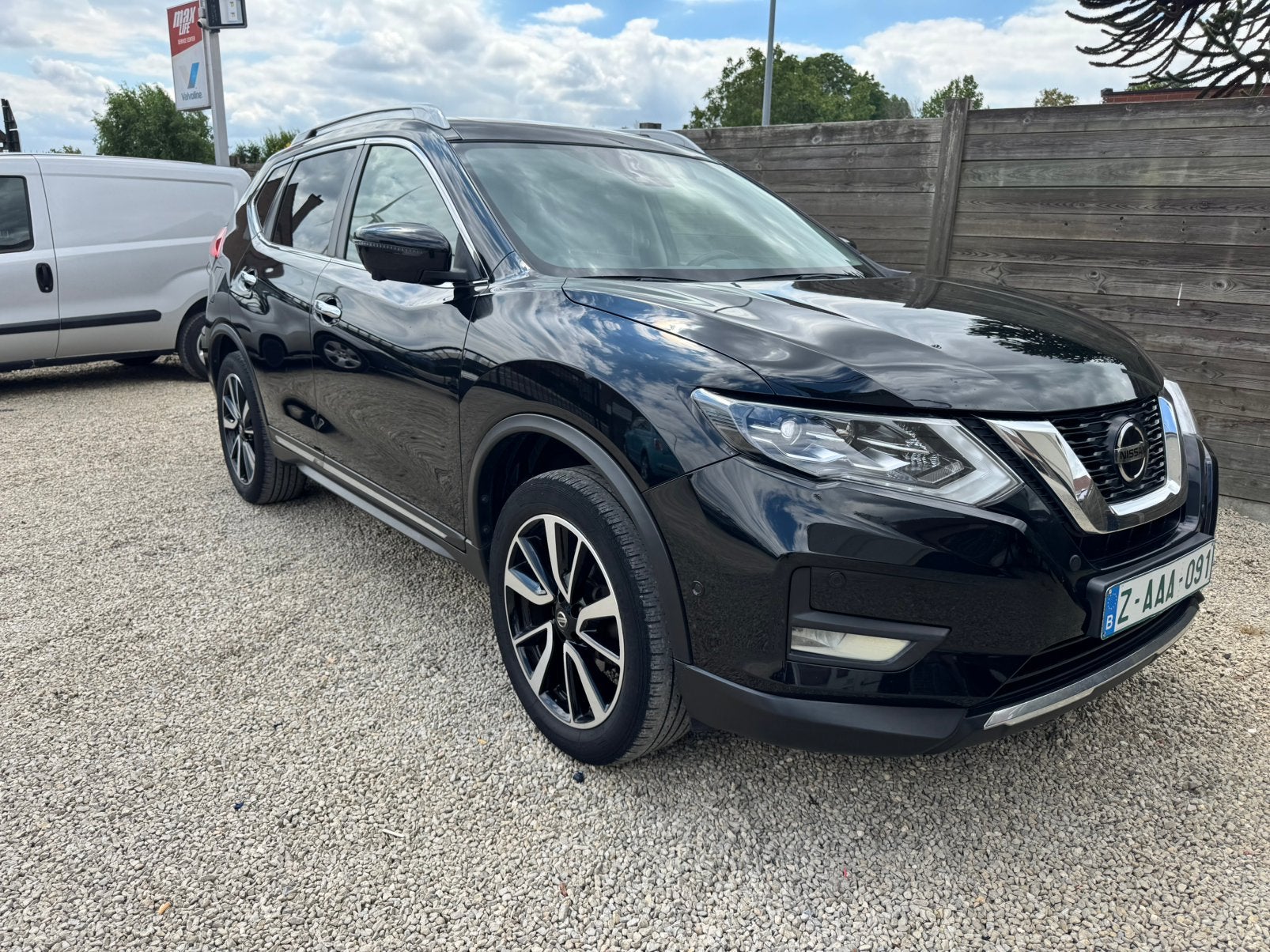 Nissan X-Trail 1.3benzine automaat klaar voor inschrijving, Auto's, Nissan, Automaat, Zwart, Bedrijf, 5 zetels