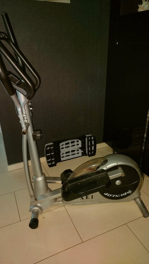Dunlop crosstrainer in perfecte staat, Sports & Fitness, Appareils de fitness, Comme neuf, Enlèvement, Jambes, Métal
