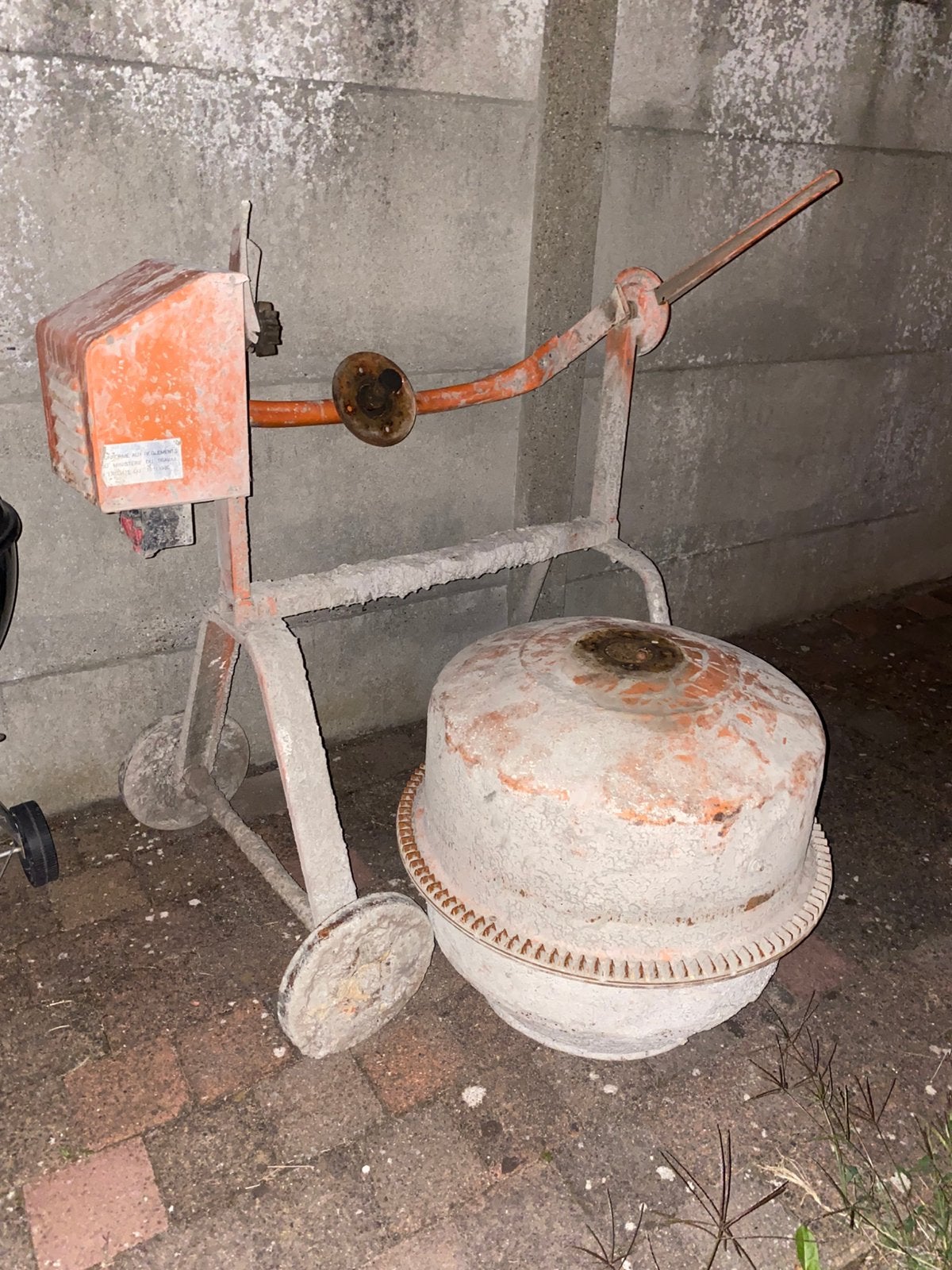 Betonmolen, Ophalen, Gebruikt