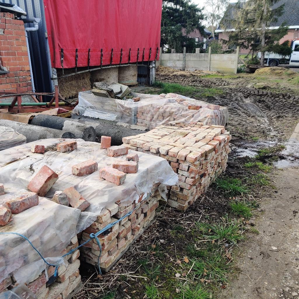 gevelsteen, Ophalen, Gebruikt, Bakstenen