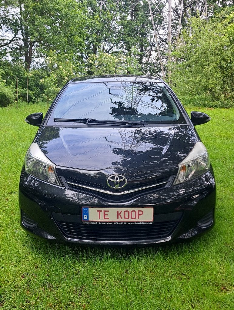 Toyota Yaris: 88.000km +airco +jaar garantie+groot nazicht!!, Autos, Toyota, Euro 5, Achat, 998 cm³, Entreprise