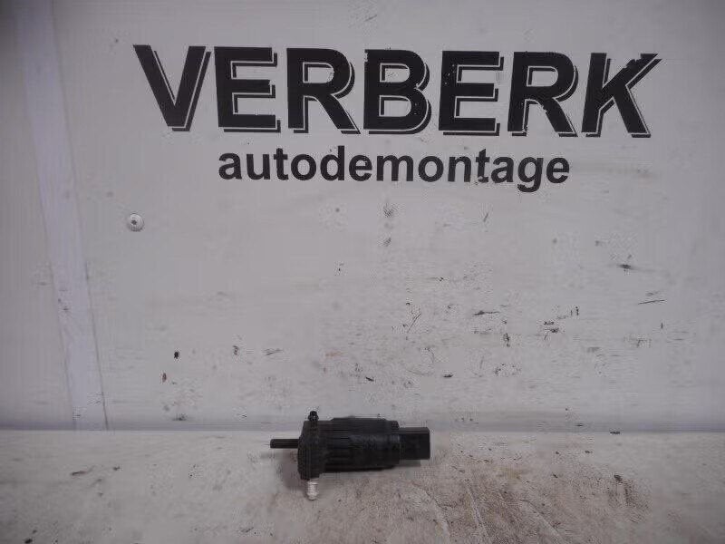 RUITENSPROEIERPOMP VOOR + ACHTER Polo V (6R) (1k6955651), Gebruikt, Berliner Ring 2 38440 Wolfsburg, DE, Volkswagen, Volkswagen AG