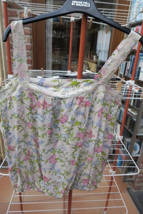 Topje Twinset nieuw print bloemen mt 42, Kleding | Dames, Topjes, Twinset, Meerkleurig, Maat 42/44 (L), Nieuw