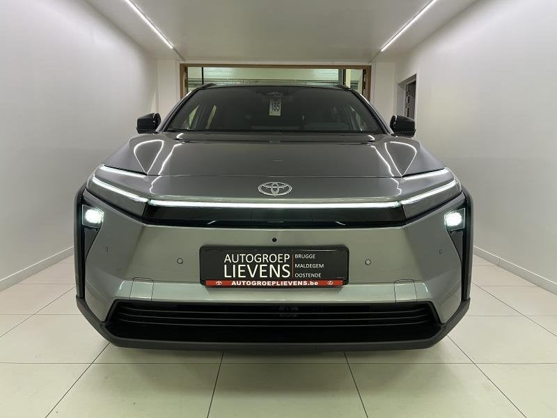 Toyota bZ4X 73.1 kWh 2WD EXECUTIVE, Autos, Toyota, Argent ou Gris, Achat, 5 portes, Automatique