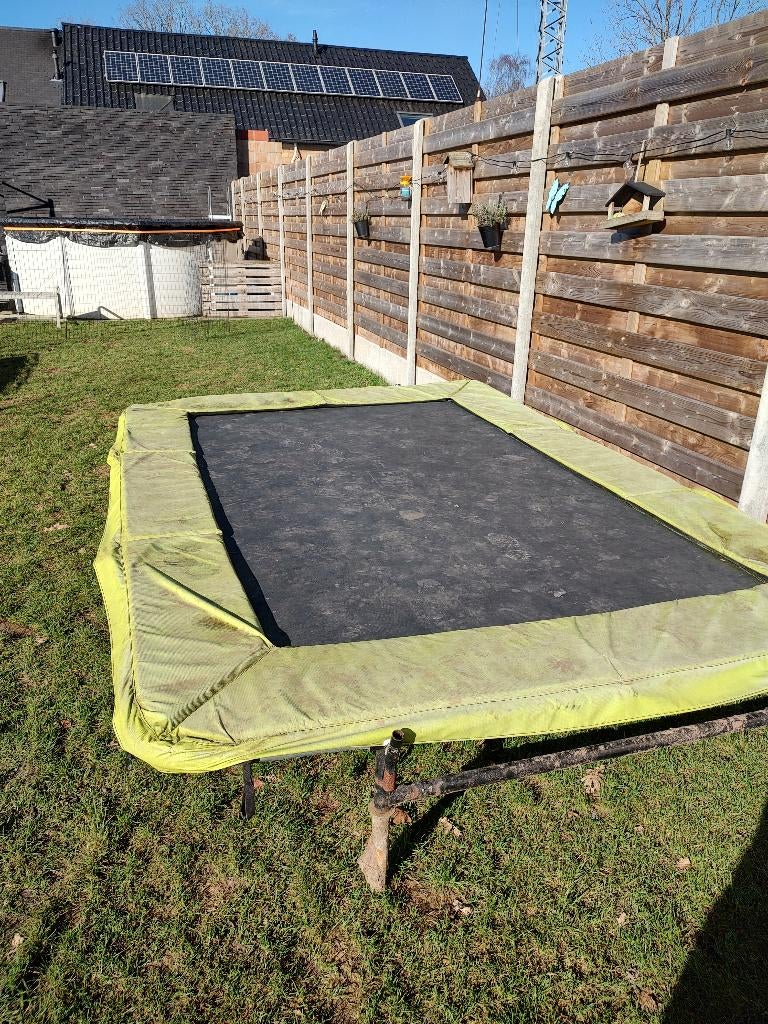 Exit inground trampoline 214x305cm, Enlèvement, Utilisé