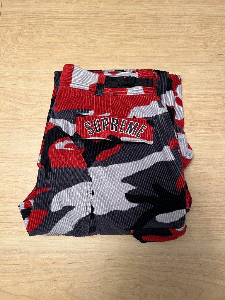 Supreme Nike Arc Corduroy Cargo Pants Red Camo, Ophalen of Verzenden, Zo goed als nieuw, Rood, Maat 46 (S) of kleiner