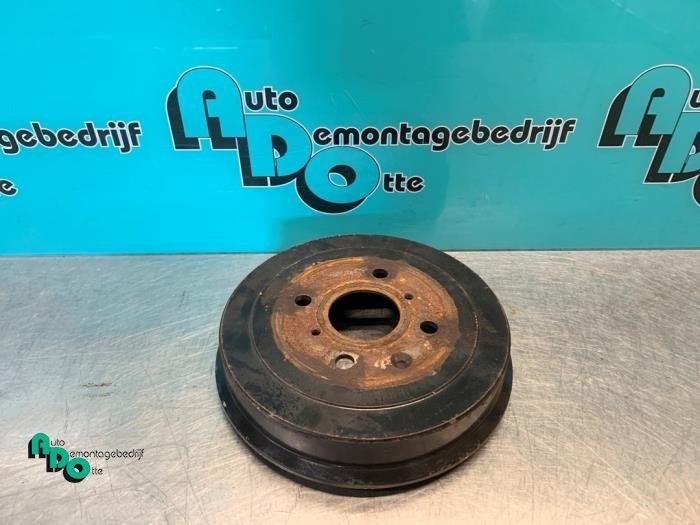 Tambour de frein arrière d'un Peugeot 108 (108 14-), -, 3 mois de garantie, Utilisé, -