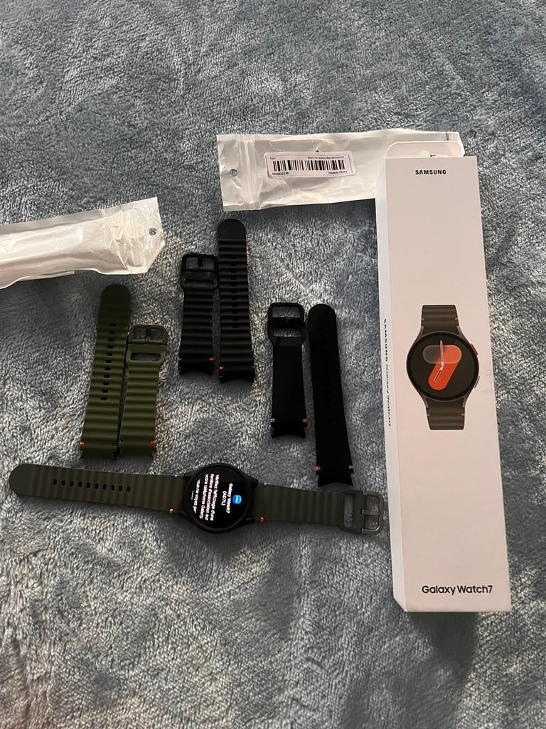 Samsung galaxie 7 plus 3 bracelet, Neuf, Étanche, Enlèvement, GPS