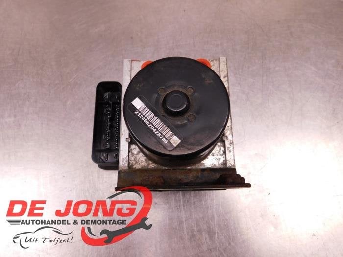 Pompe ABS d'un Renault Twingo, Renault, -, 3 mois de garantie, Utilisé