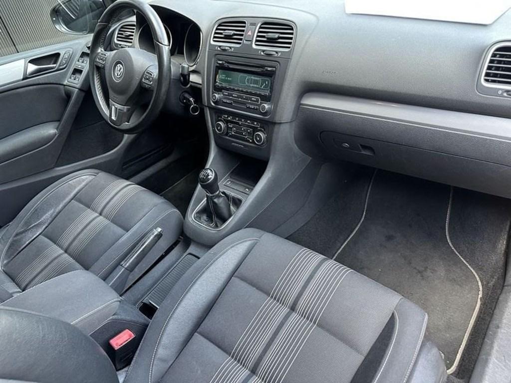Volkswagen Golf 1.2 TSi  MATCH , mooie uitvoering,NWE D-Ket, Auto's, Euro 5, 105 pk, Zwart, Zwart