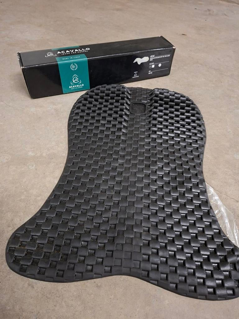 Acavallo Respira Gelpad & Back Riser, Dieren en Toebehoren, Ophalen, Zo goed als nieuw