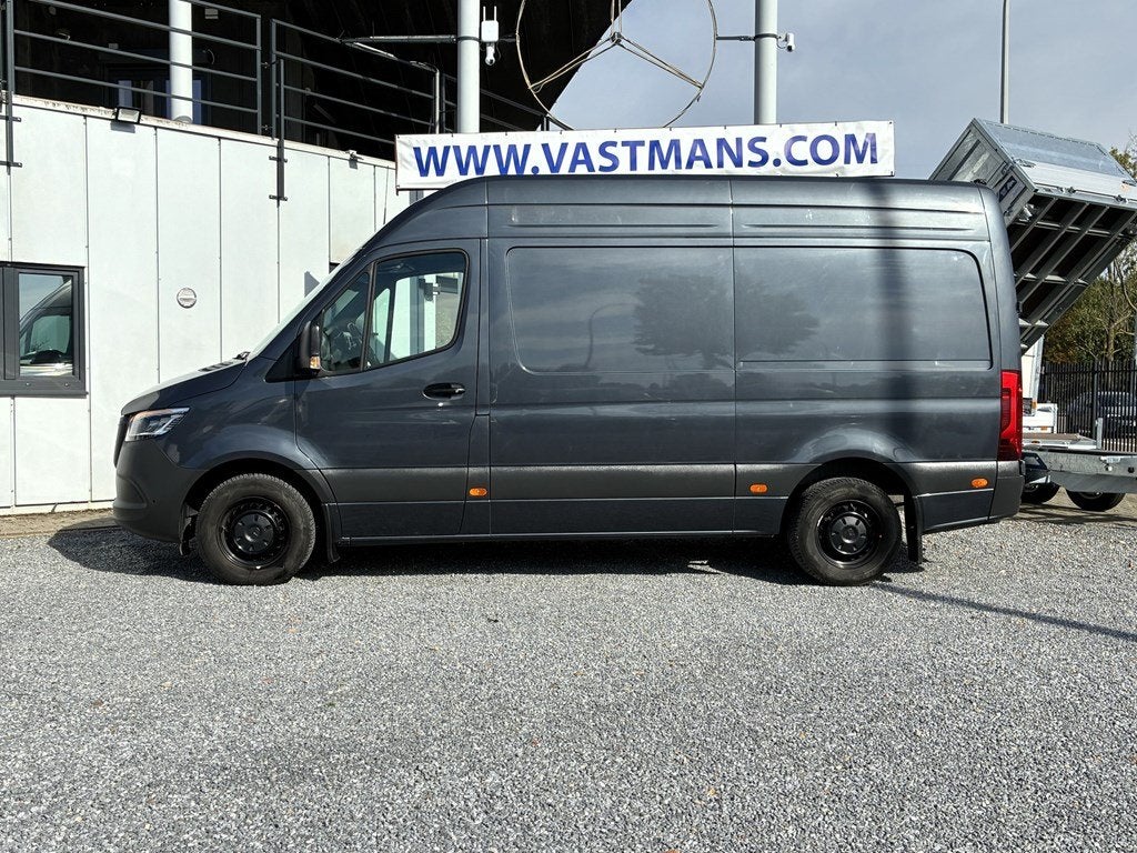 Mercedes-Benz Sprinter 317 / 41.450€ + BTW / Trekhaak 3500K, Auto's, Monovolume, Bedrijf, Diesel, Zilver of Grijs