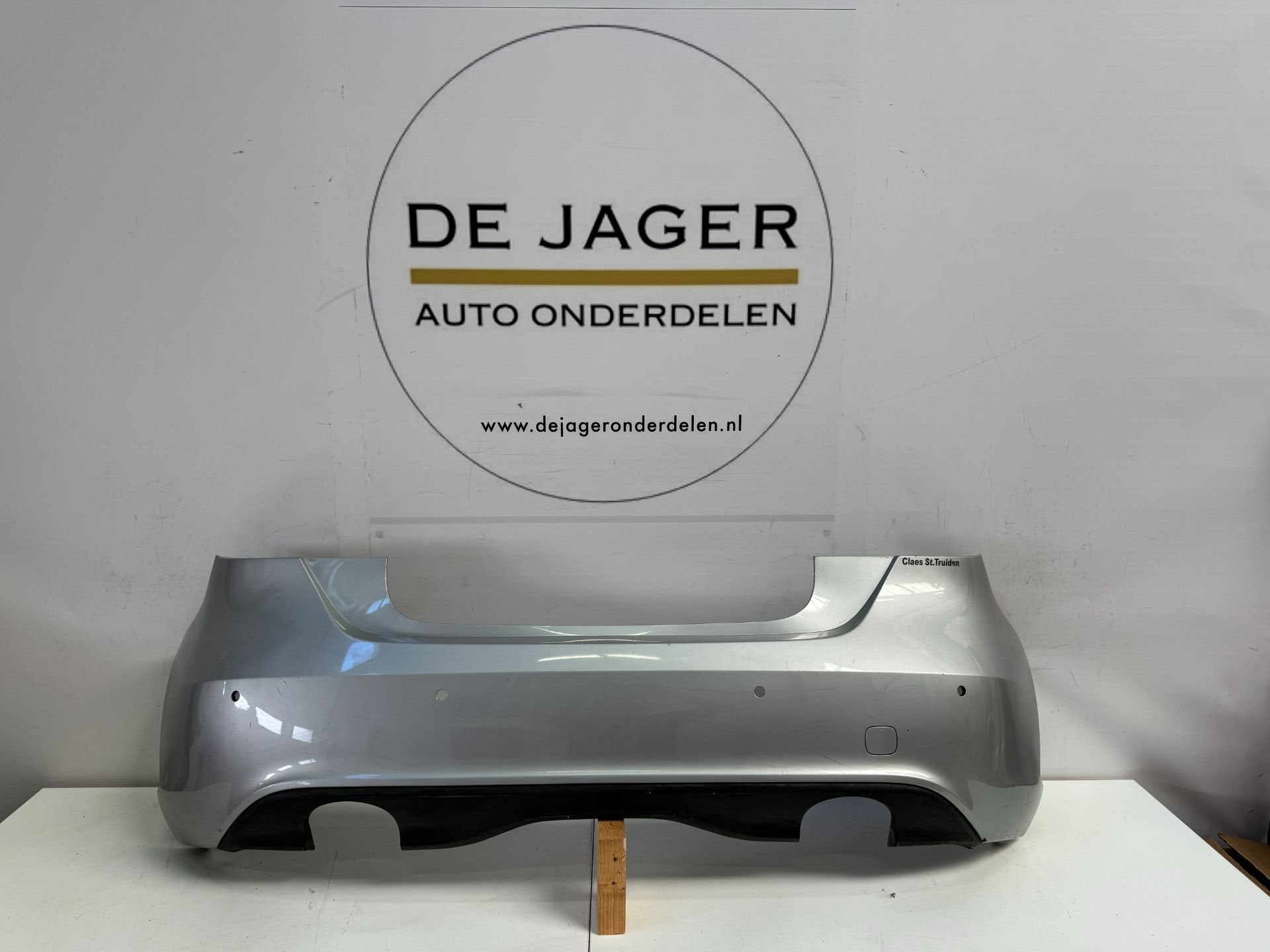 PARE-CHOC ARRI RE MERCEDES CLASSE A W176 A1768850125, Pare-chocs, Mercedes-Benz, Utilisé, Mercedesstrasse 120
70372  Stuttgart, DE
