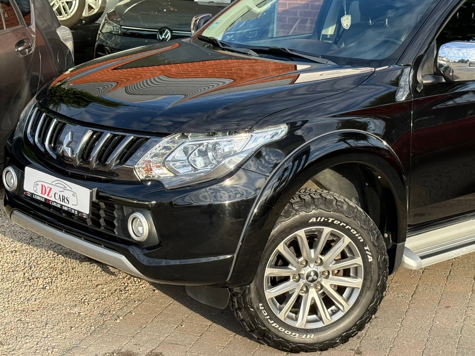 MITSUBISHI L200 4X4 2.4D 181CH |NAVI | CAMÉRA | KEY LESS |, Achat, Entreprise, Noir, 5 portes