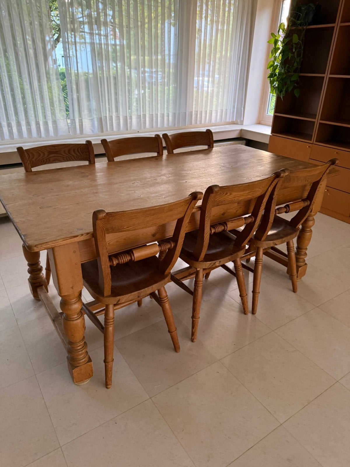 Landelijke eettafel en stoelen, Ophalen, Gebruikt
