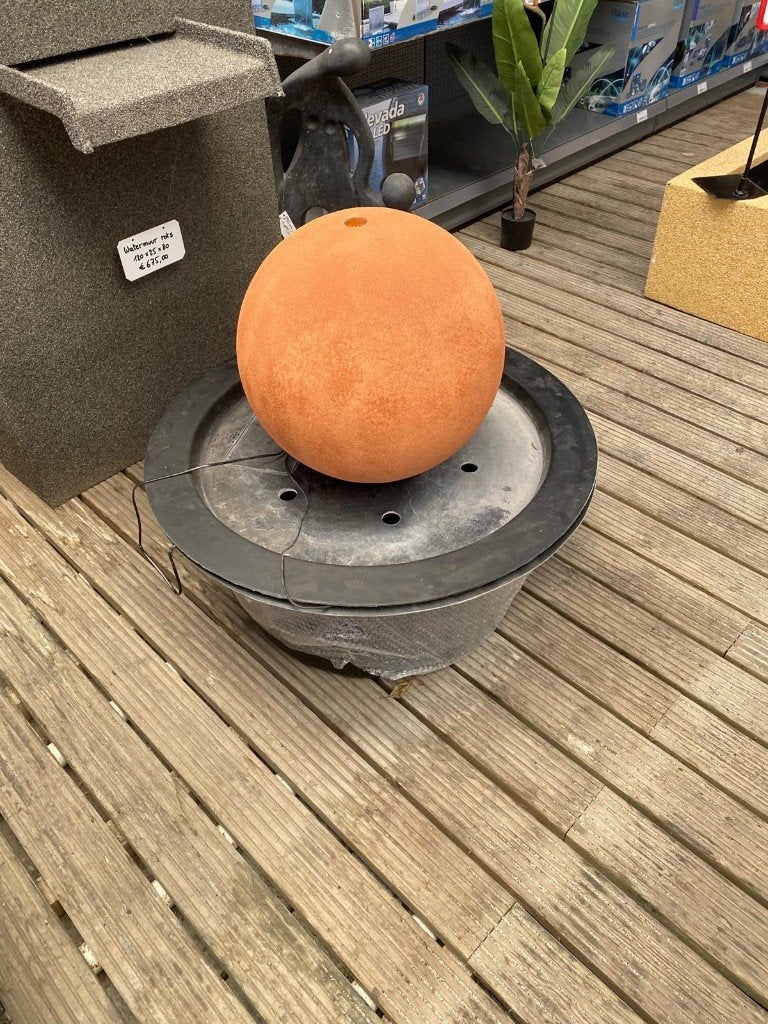Waterpartij Bol, Ophalen, Zo goed als nieuw, Waterornament