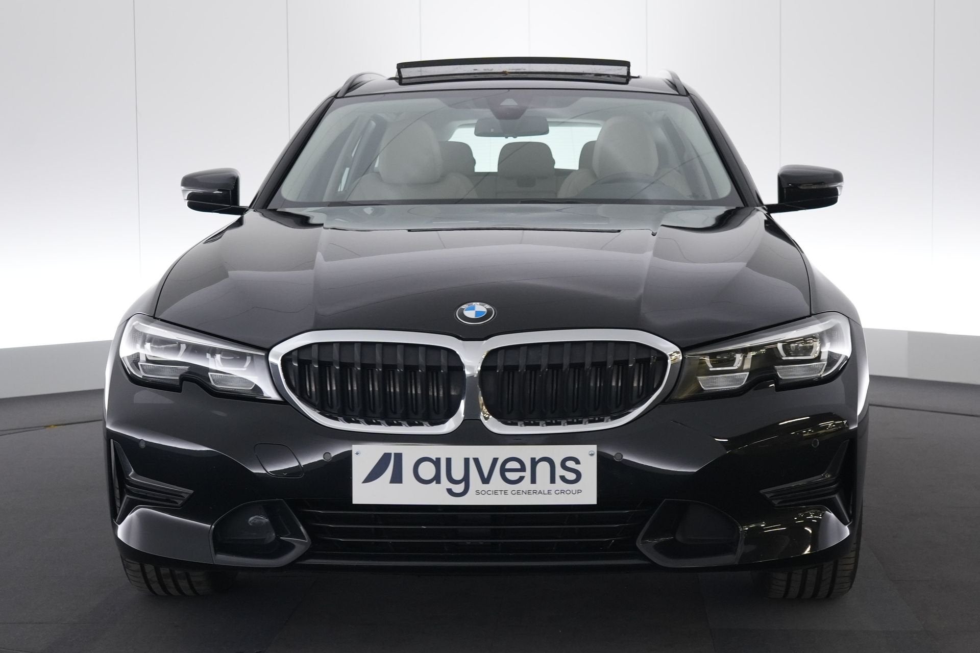 (2AUG994) BMW 3 TOURING, Auto's, Automaat, Achterwielaandrijving, Zwart, Leder