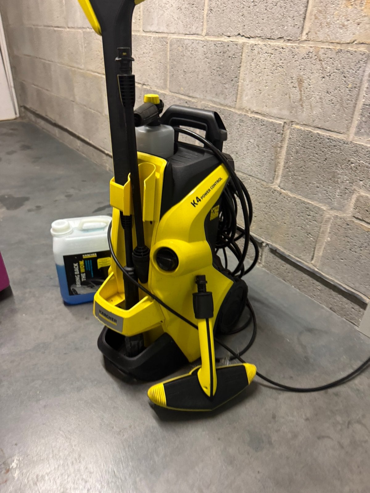 Kärcher K4 Power Control + toebehoren, Ophalen
