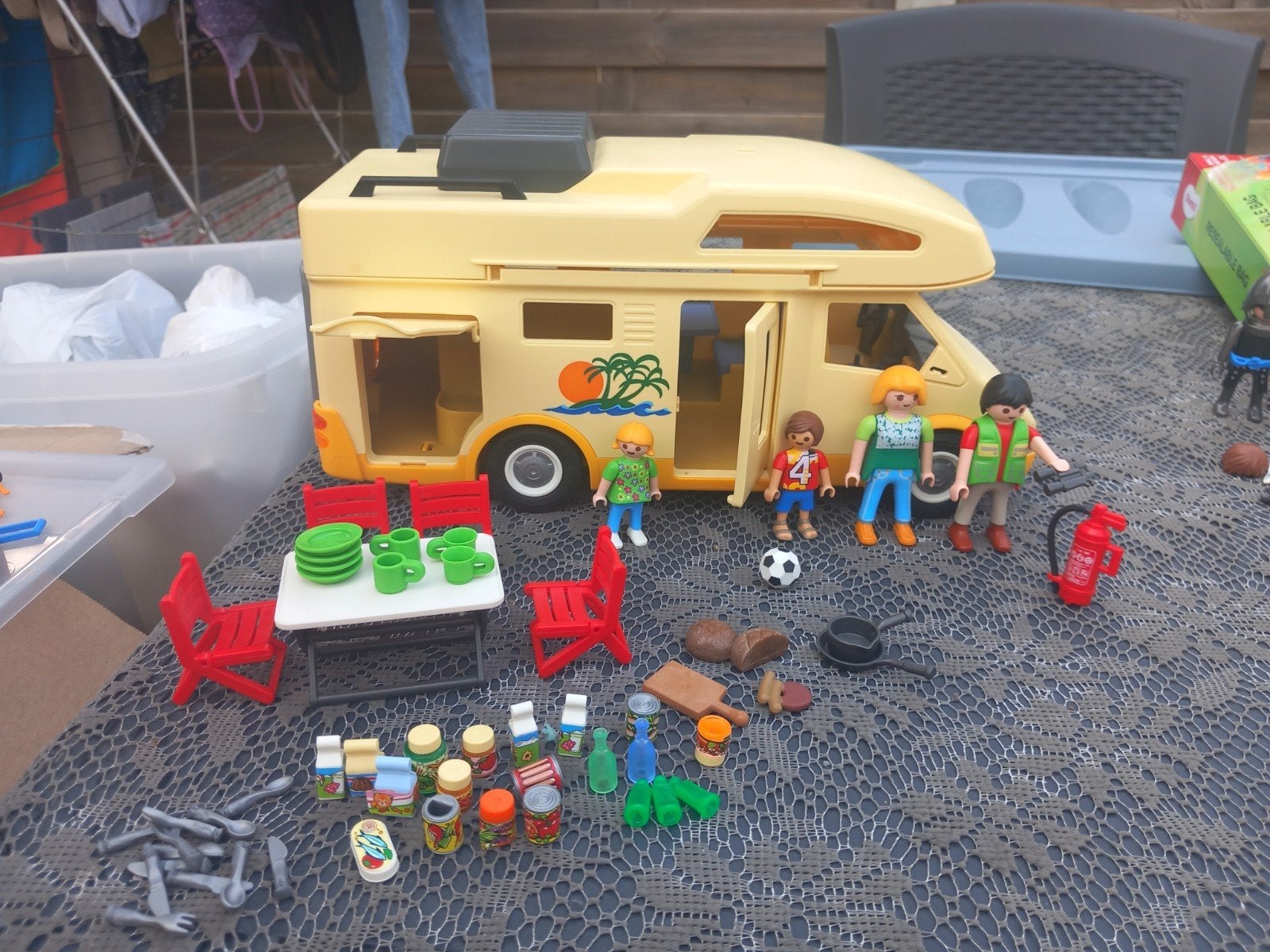 Playmobil mobilohome 3647, Enlèvement