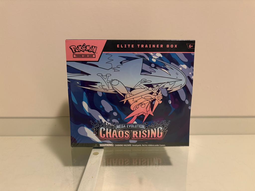 Pokémon Chaos Rising Elite Trainer Box ETB Sealed, Enlèvement ou Envoi, Neuf, Booster, Foil