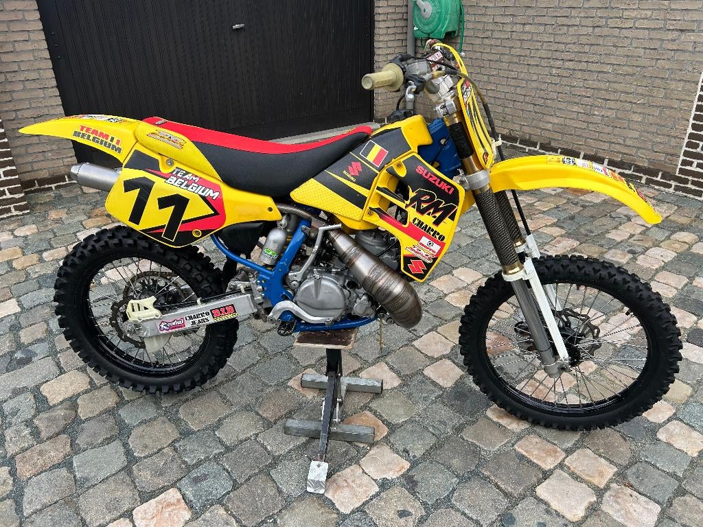 Suzuki RM 250 BJ 1990 en parfait état ! 15 heures ! ! ! !, Motos, Motos | Suzuki, Particulier, Moto de cross, Enlèvement