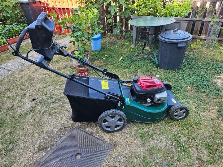 tondeuse moteur honda autotracté, Jardin & Terrasse, Enlèvement, Utilisé, 50 cm ou plus, Tondeuses à gazon à essence
