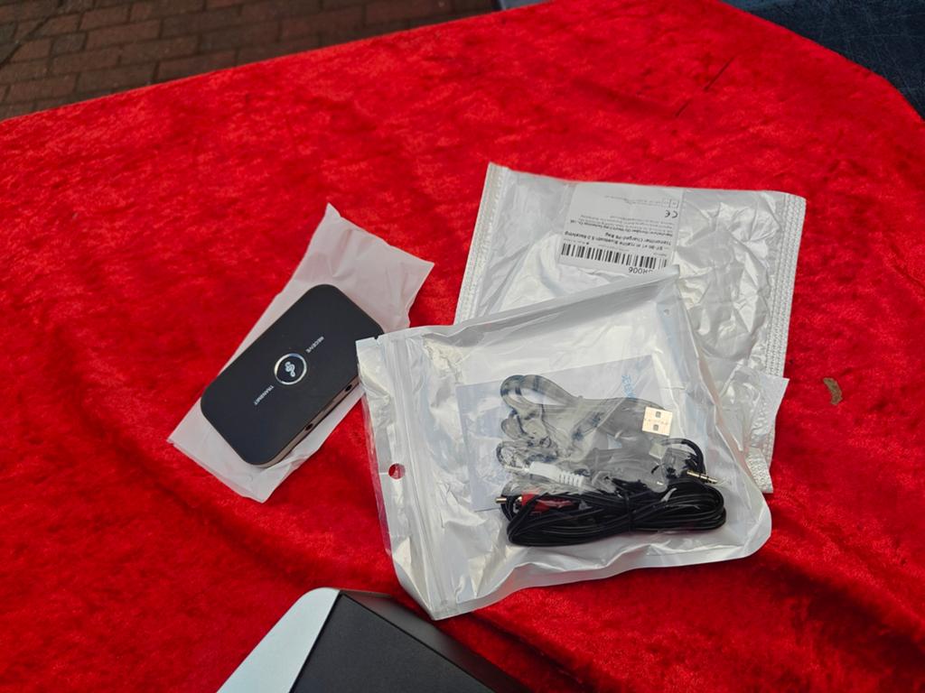 Bluetooth Dongel voor Bose  lifestyle of 321, Ophalen of Verzenden