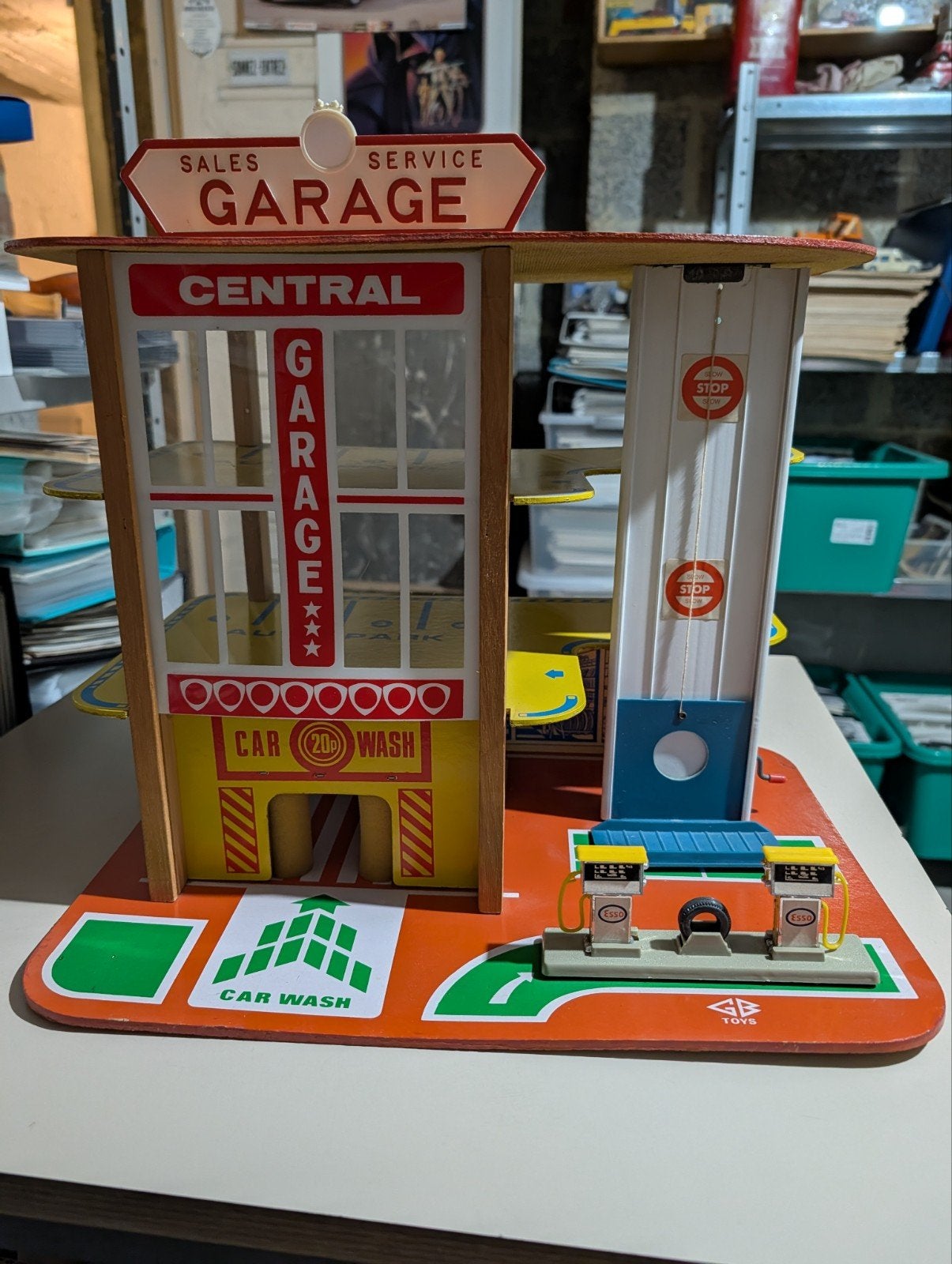 garage miniatures, Enlèvement