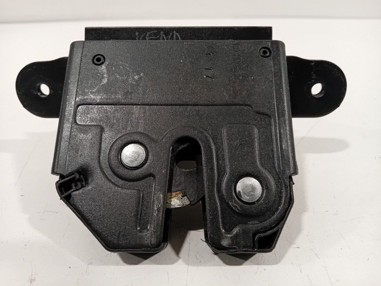 Slot mechaniek kofferdeksel achterklep elektrisch Fiat Tipo, Onderdelen@venauto.nl, Van der Ven Autorecycling B.V., Gebruikt, Ettenseweg 76, 4706 PB Roosendaal, The Netherlands