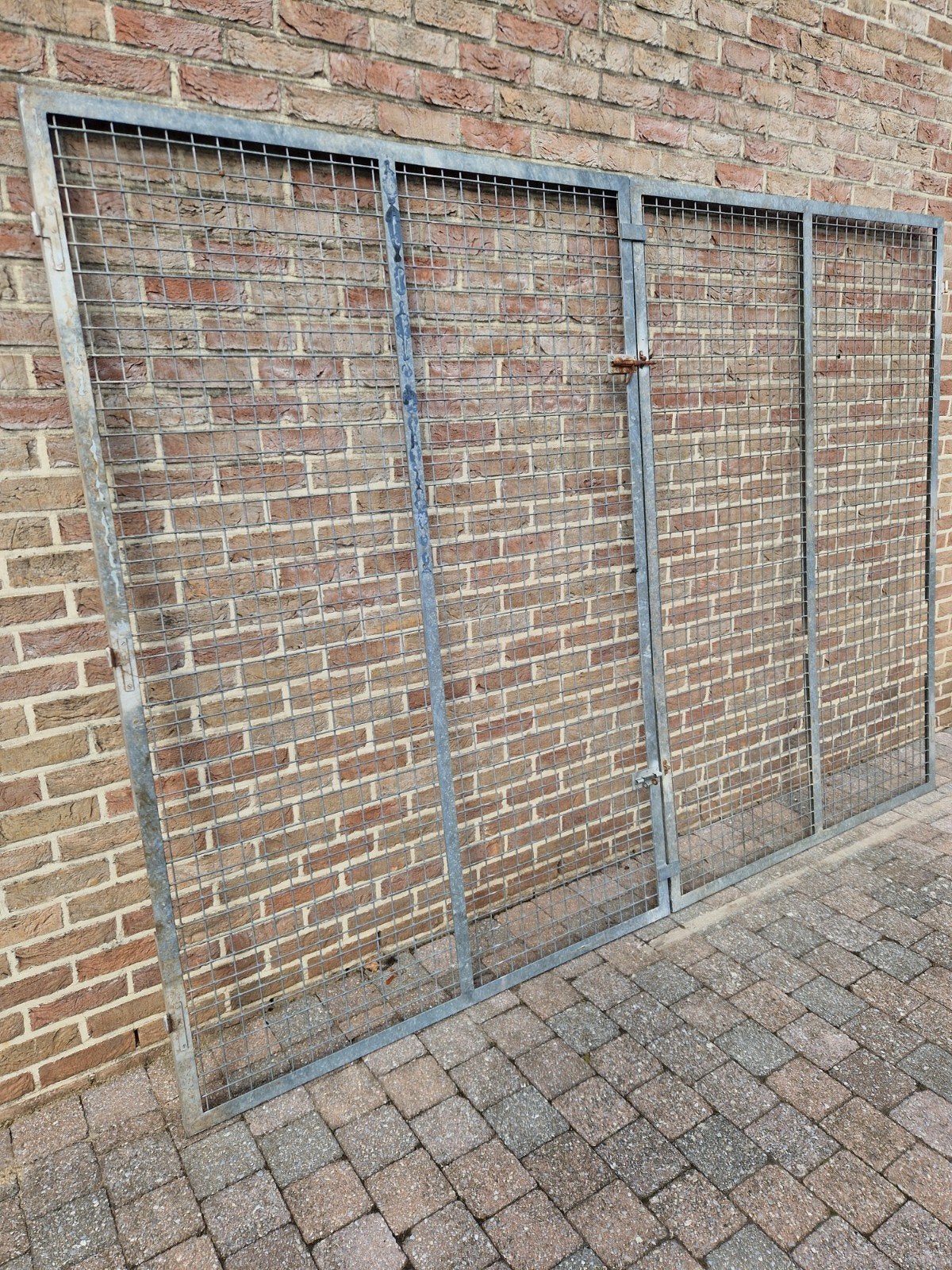 Poort gegalvaniseerd, Ophalen
