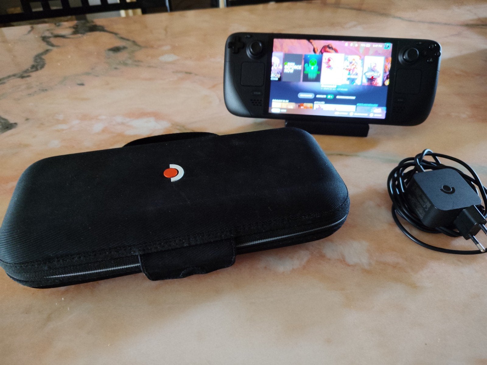 Steam Deck OLED 1 TB + officieel Valve Dock + SD 512 GB, Games en Spelcomputers, Spelcomputers | Overige, Ophalen, Valve