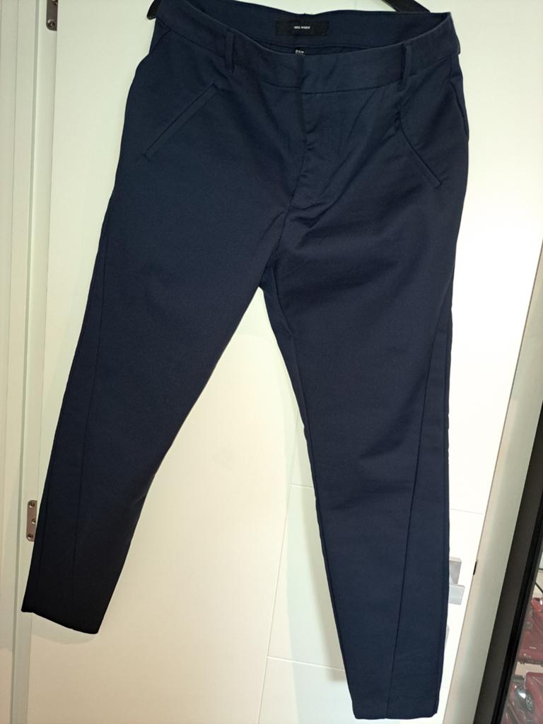 Te koop : damesbroek zo goed als nieuw., Ophalen