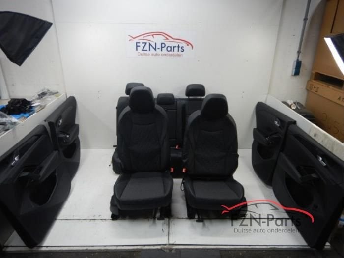 VW Tiguan 571 Life Edition Stof Leer Interieur + Deurpanelen, Enlèvement ou Envoi, Utilisé