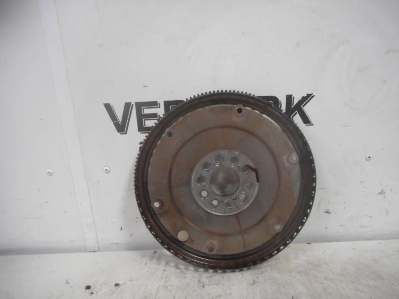 VLIEGWIEL Volvo V40 (VW) (01-1995/06-2004) (09135601), Gebruikt, Volvo