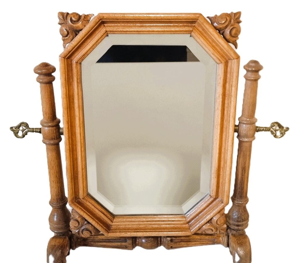 Oude make-up spiegel op standaard., Antiek en Kunst, Antiek | Spiegels, Ophalen of Verzenden, Overige vormen, Minder dan 50 cm