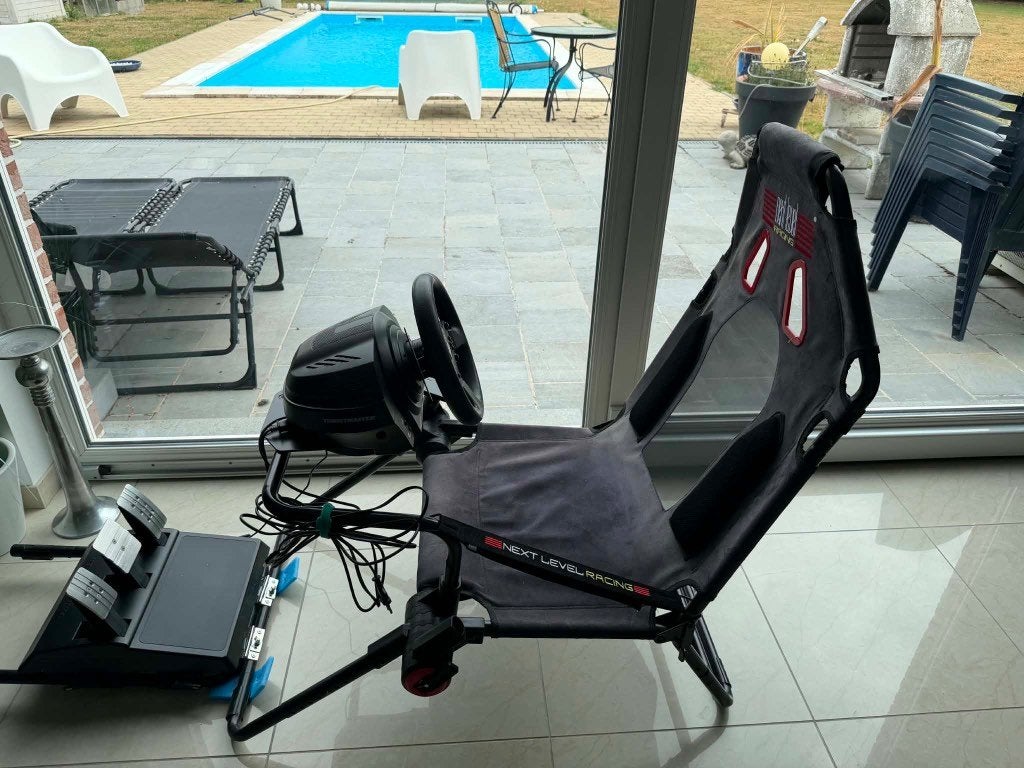 PS5 volant  Thrustmaster  T300 pour PlayStation 5, Games en Spelcomputers, Spelcomputers | Sony Consoles | Accessoires, Ophalen