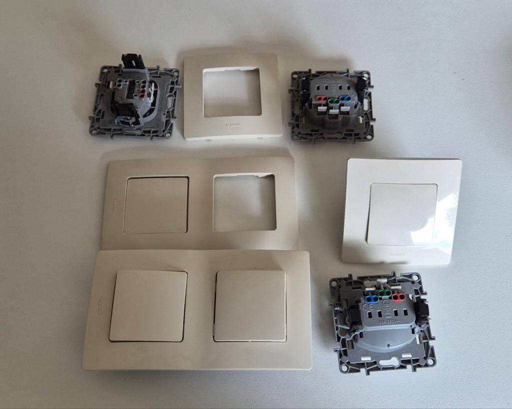 Legrand schakelaars, Doe-het-zelf en Bouw, Ophalen, Gebruikt