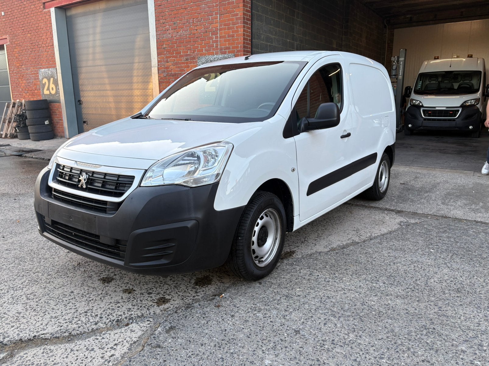 Garantie Peugeot Partner 83Dkm !, Autos, Achat, 1250 kg, Euro 6, Entreprise