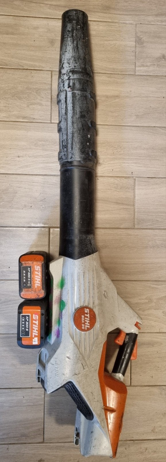 STIHL BGA 86 Accu Bladblazer set met AP 300 S & AP 500 S, Jardin & Terrasse, Souffleurs de feuilles, Utilisé, Porté à la main