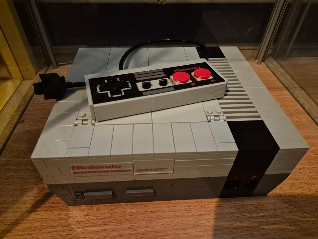 Lego Nintendo Entertainment System #71374 (Gebruikt), Envoi, Utilisé, Boîte incluse, Lego