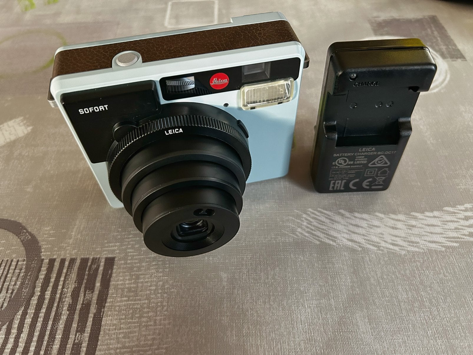 Leica Sofort - Mint-New, used 2 times Purchase price:299€, Ophalen of Verzenden, Zo goed als nieuw, Polaroid, Leica