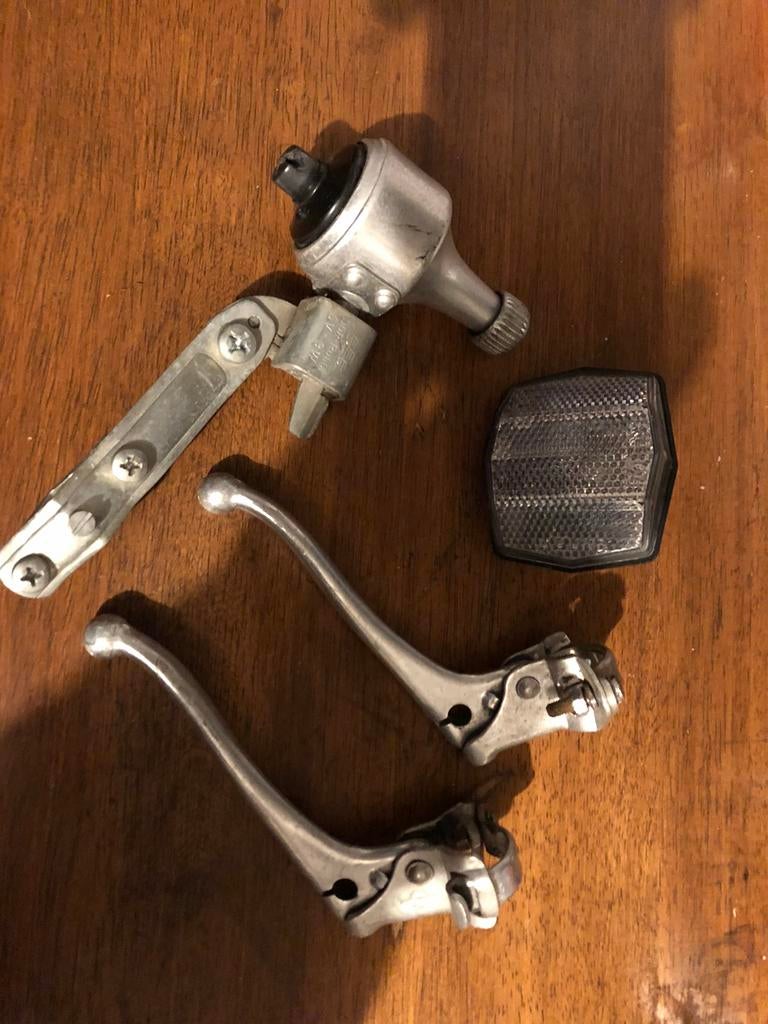 Accessoires pour un vieux vélo en excellent état, Enlèvement ou Envoi, Comme neuf